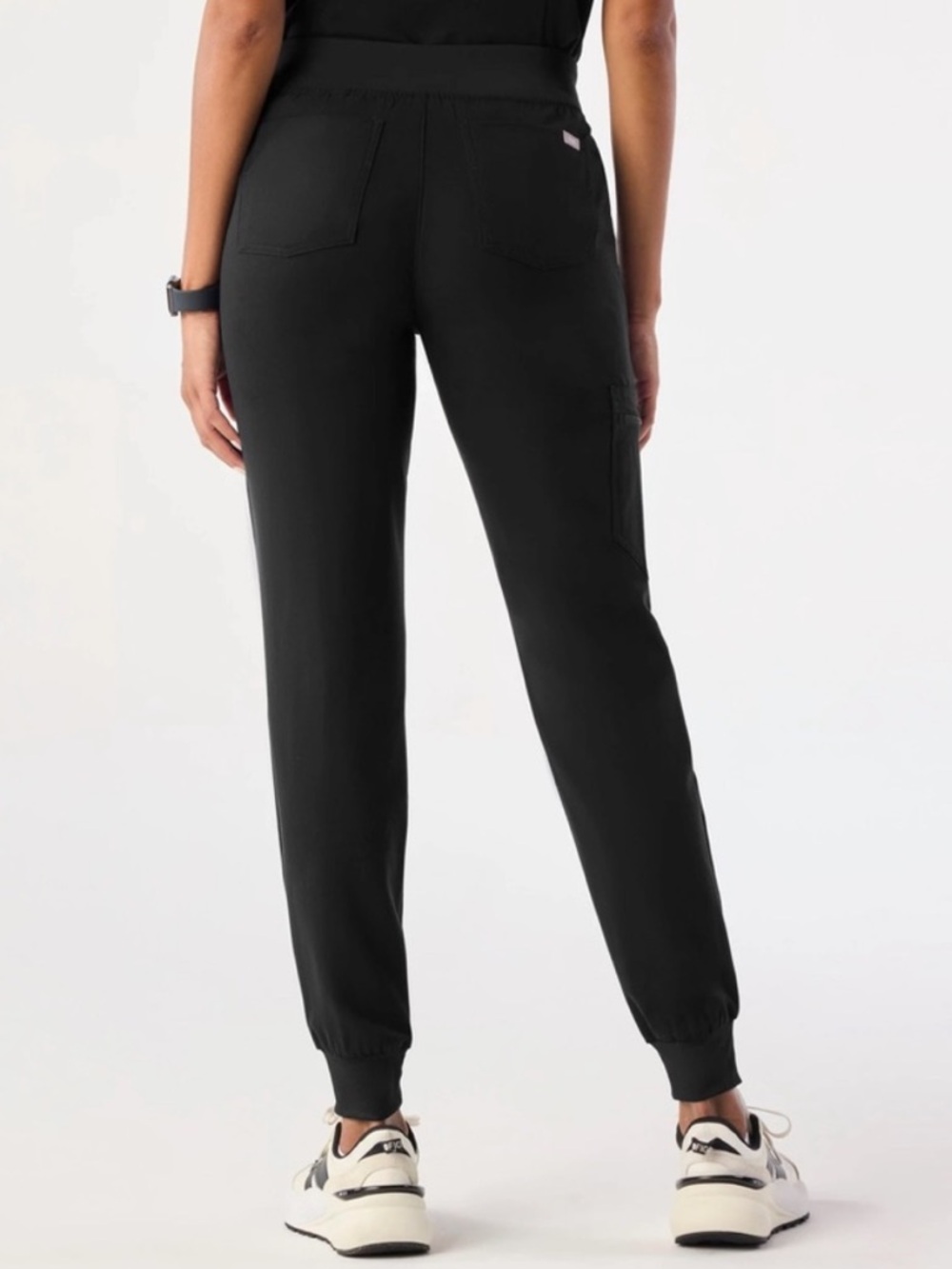 Figs Black XL Zamora Scrubs Joggers Womens - Picture 2 of 12